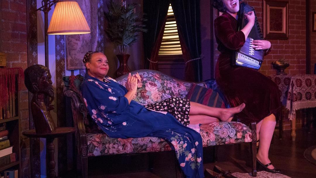 Invisible Theatre's "Black Pearl" won't let you go